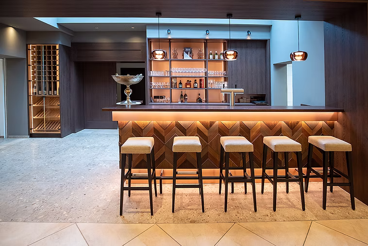 The new bar in the banquet hall of Haus Fliederbusch